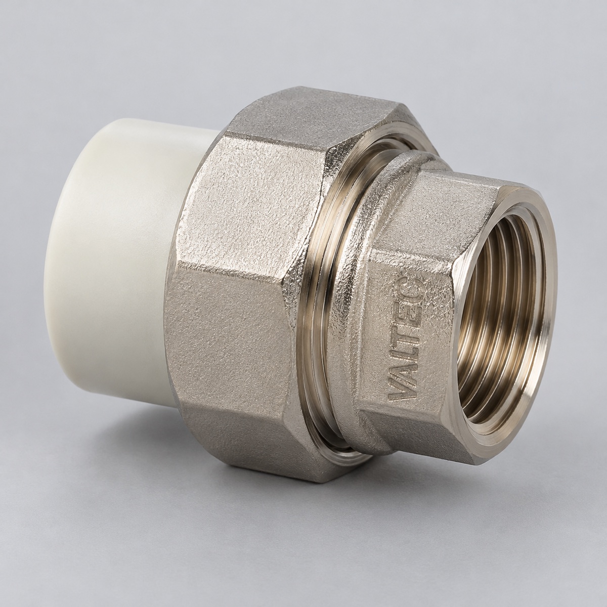 американ.ПП 25*3/4 вн.рез Valtec