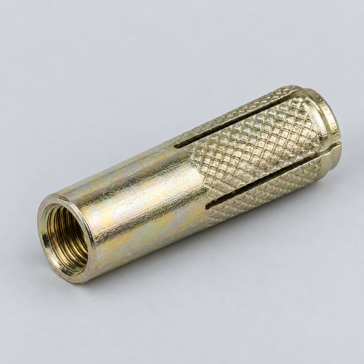 анкер забивной м6 8х25