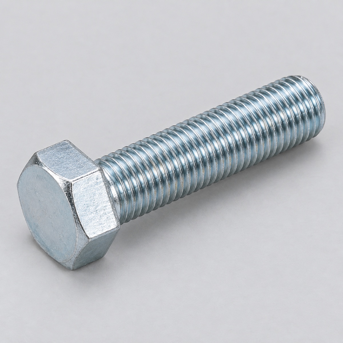 болт 12*50
