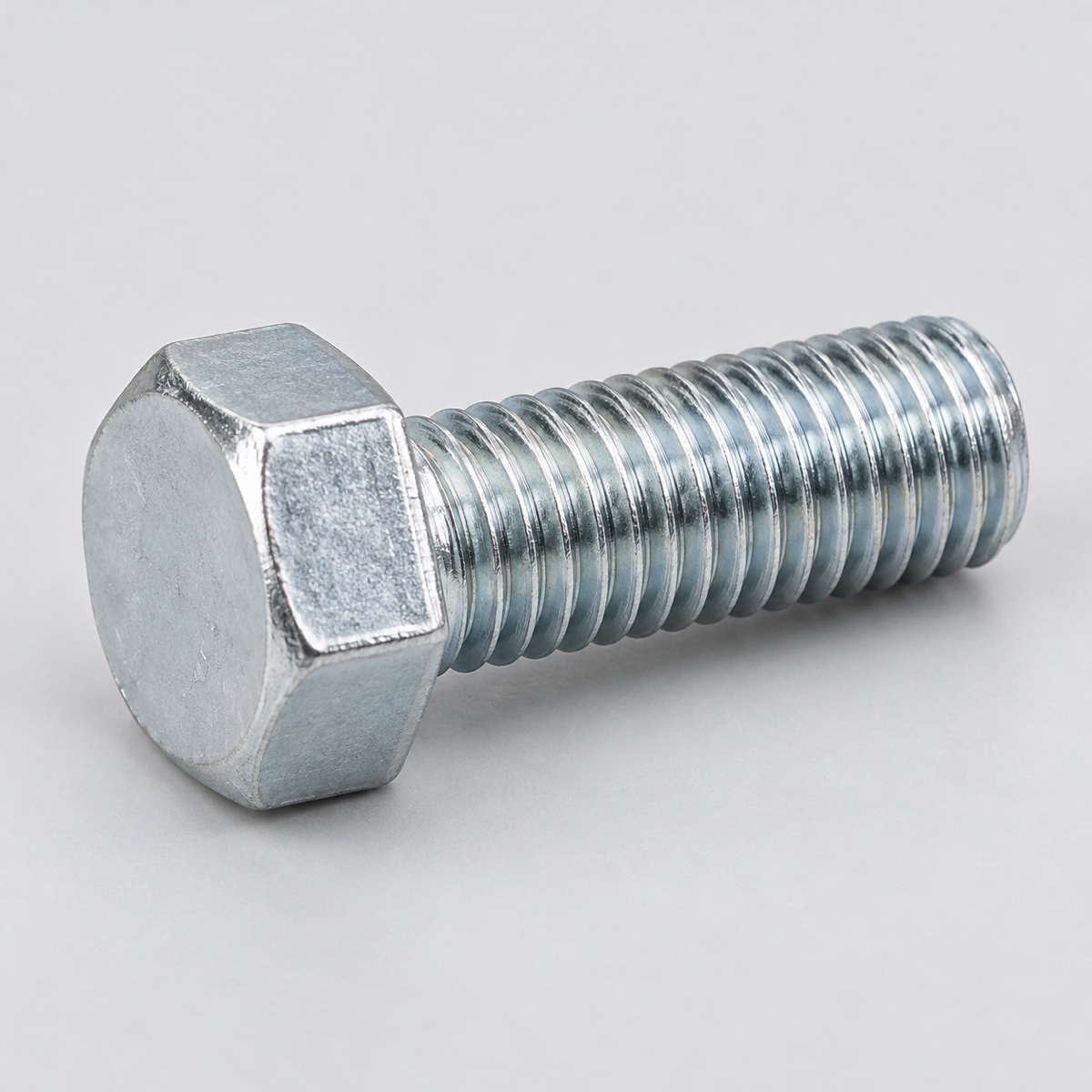 Болт М8*16